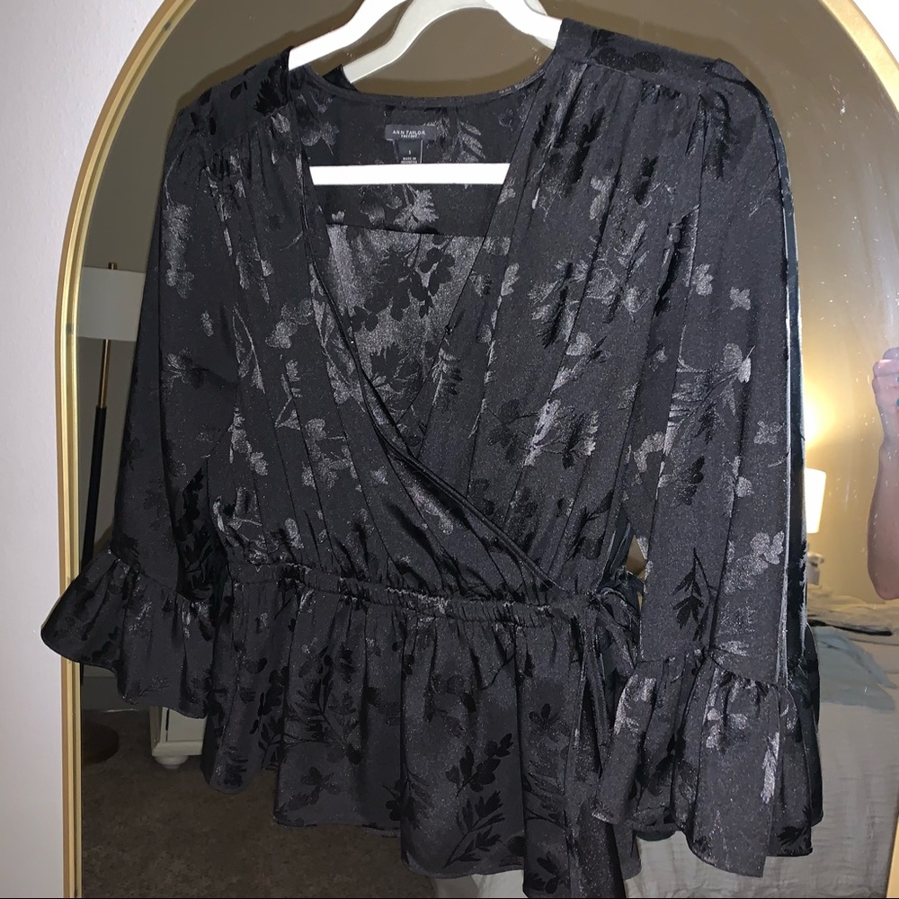 Ann Taylor Loft silky blouse